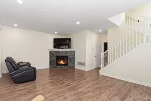 2055 E Seymour Ave, Cincinnati, OH 45237 - Photo 22