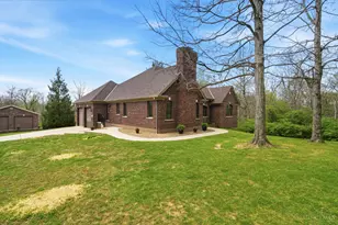 5739 Squirrelsnest Ln, Colerain Township, OH 45252 - Photo 12