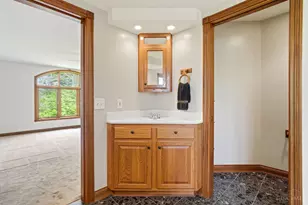 5739 Squirrelsnest Ln, Colerain Township, OH 45252 - Photo 40