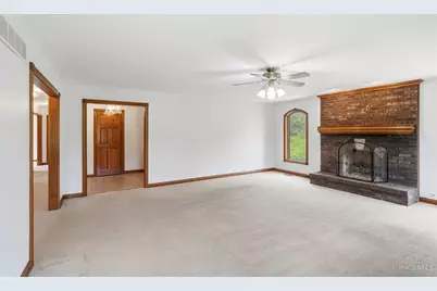 5739 Squirrelsnest Lane, Colerain Township, OH 45252 - Photo 18