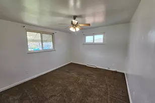 818 Woodyhill Dr, Cincinnati, OH 45238 - Photo 20