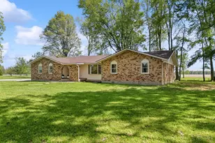 372 St Rt 28, Jefferson Township, OH 45148 - Photo 2