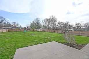 747 Jarole Dr, Union Township, OH 45245 - Photo 30