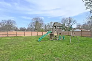 747 Jarole Dr, Union Township, OH 45245 - Photo 34