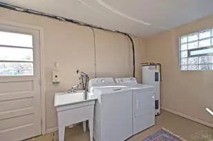 747 Jarole Dr, Union Township, OH 45245 - Photo 20