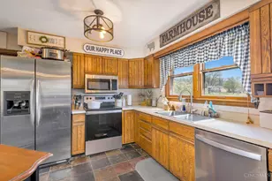 9681 Placid Dr, West Chester, OH 45241 - Photo 2