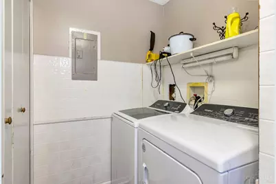 1010 E Crescentville Road, West Chester, OH 45246 - Photo 12