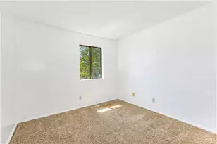 1010 E Crescentville Rd, West Chester, OH 45246 - Photo 30