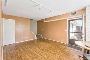 1010 E Crescentville Rd, West Chester, OH 45246 - Photo 24