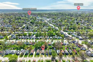 6831 Buckingham Pl, Columbia Township, OH 45227 - Photo 6