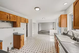 236 Triple Crown Dr, Lebanon, OH 45036 - Photo 6