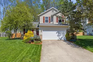 688 Whippoorwill Dr, Union Township, OH 45244 - Photo 2