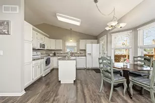 688 Whippoorwill Dr, Union Township, OH 45244 - Photo 24