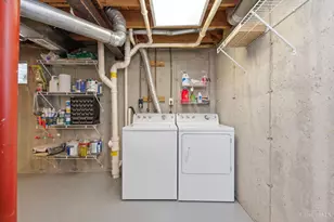 688 Whippoorwill Dr, Union Township, OH 45244 - Photo 46