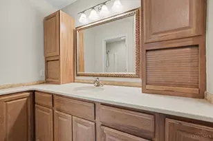 9910 Timbers Dr, Blue Ash, OH 45242 - Photo 22