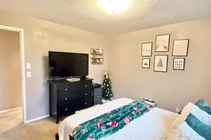 5442 Blue Sky Dr, Green Township, OH 45247 - Photo 14