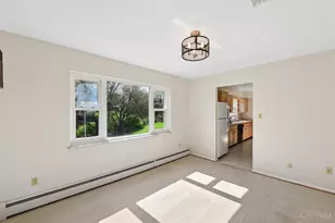 3191 Sunnyhollow Ln, Green Township, OH 45239 - Photo 8