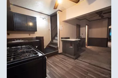 1619 Burgoyne Street, Cincinnati, OH 45223 - Photo 10