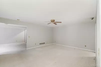 5440 Asbury Lake Drive #9, Green Township, OH 45247 - Photo 20