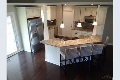 8031 Anvil Court, West Chester, OH 45069 - Photo 4