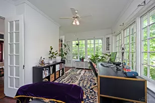 690 Clinton Springs Ave, Cincinnati, OH 45229 - Photo 12