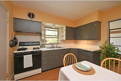 3648 Mount Carmel Road, Anderson Township, OH 45244 - Photo 10