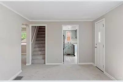 9265 Rambler Place, Cincinnati, OH 45231 - Photo 6