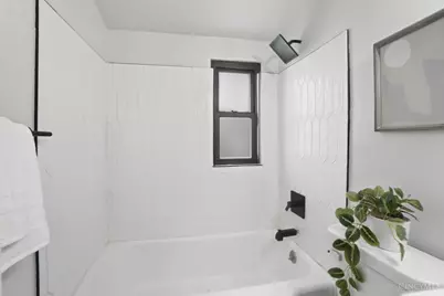 6024 Sunridge Drive, Cincinnati, OH 45224 - Photo 24