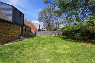 6024 Sunridge Drive, Cincinnati, OH 45224 - Photo 38