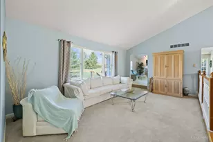 8169 Lakevalley Dr, Colerain Township, OH 45247 - Photo 10