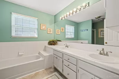 8169 Lakevalley Drive, Colerain Township, OH 45247 - Photo 22