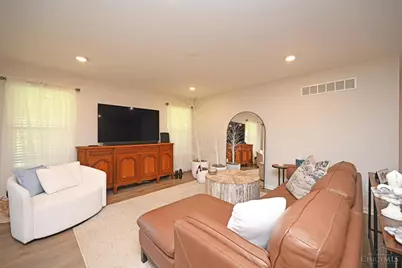 101 River Heights Drive, New Richmond, OH 45157 - Photo 8