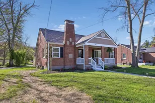 962 Helen St, Milford, OH 45150 - Photo 2