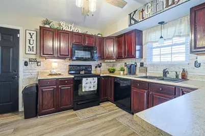 615 Saint James Place, Trenton, OH 45067 - Photo 12