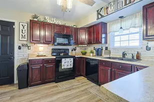 615 St James Pl, Trenton, OH 45067 - Photo 12