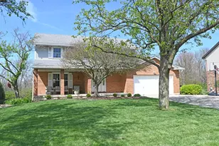 7426 Sussex Dr, West Chester, OH 45069 - Photo 2