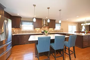 7426 Sussex Dr, West Chester, OH 45069 - Photo 12