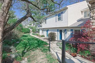 401 Shakerdale Rd, Montgomery, OH 45242 - Photo 2