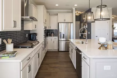 10010 Washington Glen Drive, Washington Twp, OH 45458 - Photo 8