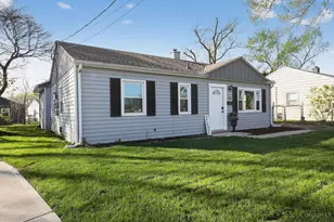 126 Holly Ln, Mason, OH 45040 - Photo 2