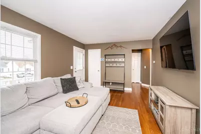 6848 Somerset Drive, Springfield Township, OH 45224 - Photo 6