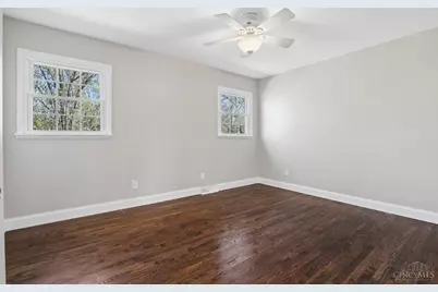 1577 Silverglade Court, Springfield Township, OH 45240 - Photo 18
