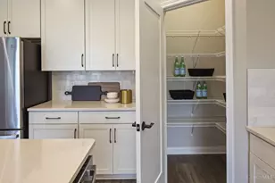 10014 Washington Gln Dr, Washington Twp, OH 45458 - Photo 10