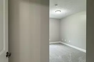 5426 Whetsel Ave, Cincinnati, OH 45227 - Photo 38