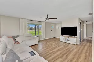 1171 N Sulphur Springs Rd, Perry Twp, OH 45381 - Photo 6