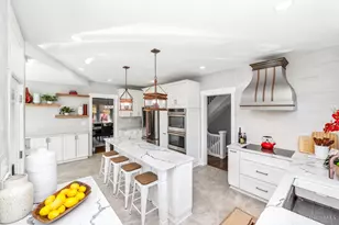 718 Clinton Springs Ave, Cincinnati, OH 45229 - Photo 24