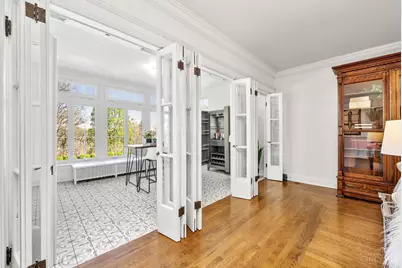 718 Clinton Springs Avenue, Cincinnati, OH 45229 - Photo 14