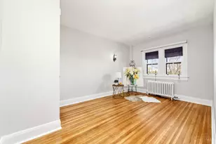 718 Clinton Springs Ave, Cincinnati, OH 45229 - Photo 38