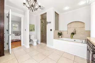 718 Clinton Springs Ave, Cincinnati, OH 45229 - Photo 30