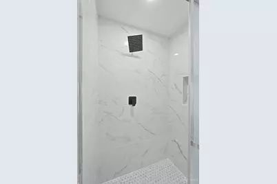 2978 Wardall Avenue, Cincinnati, OH 45211 - Photo 78